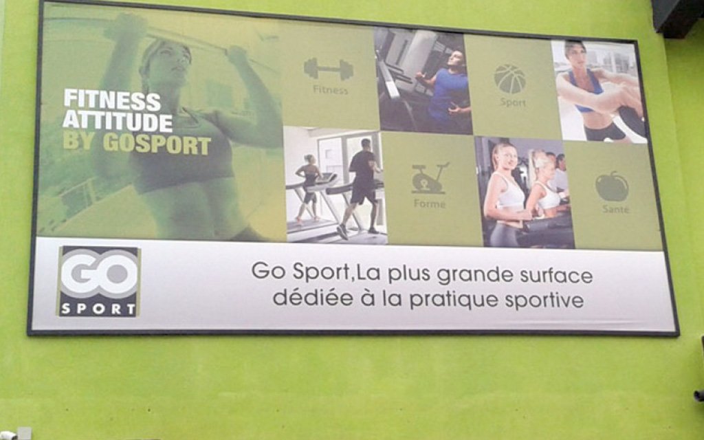 Store window dressing Go Sport La Marsa