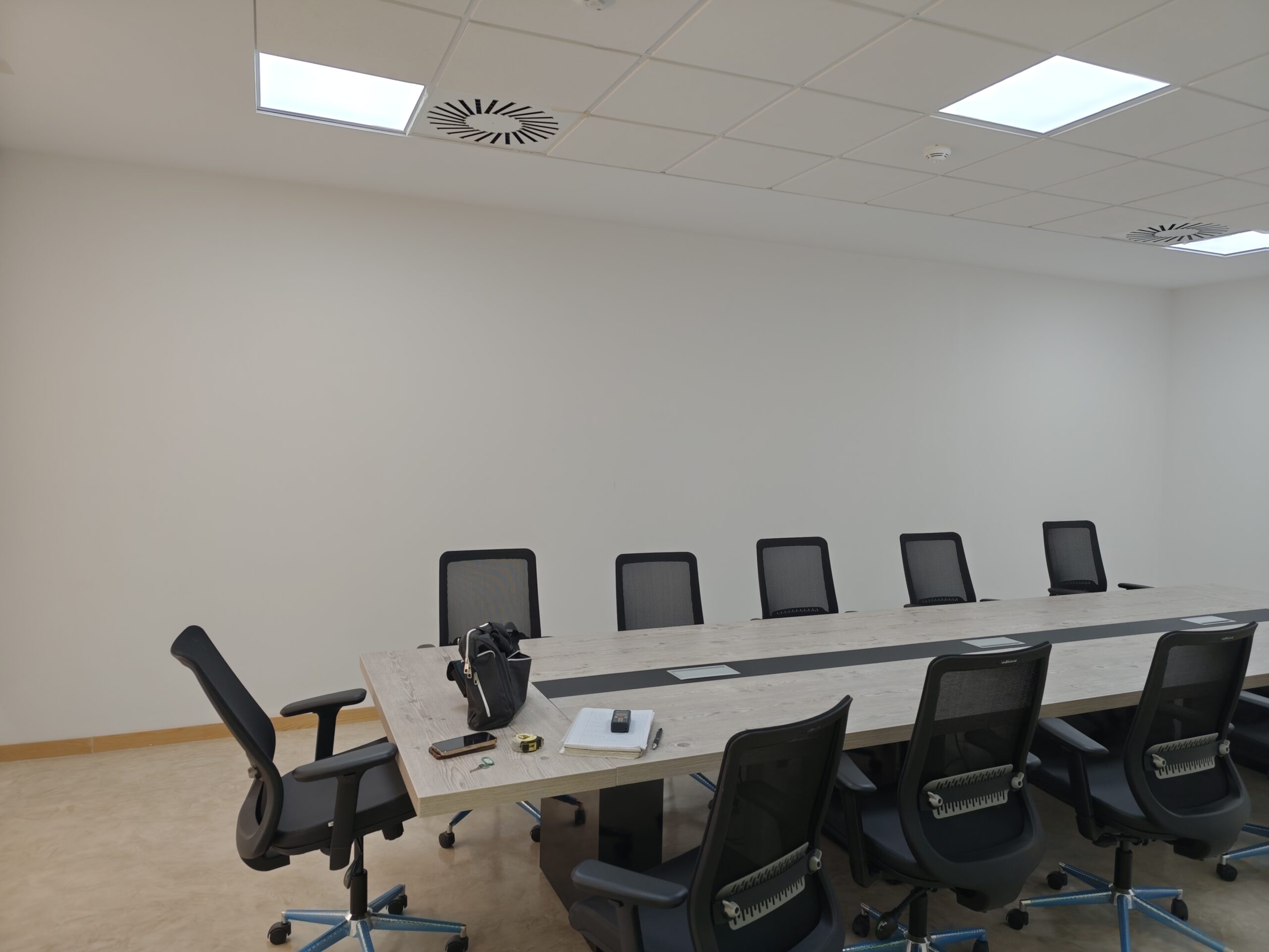 Mur Salle de Réunion 1